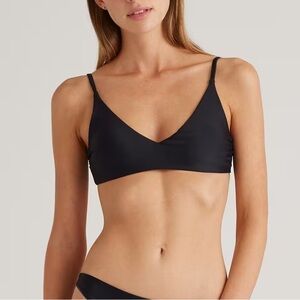 NWT Quince Black Italian v-neck bikini top Sz M